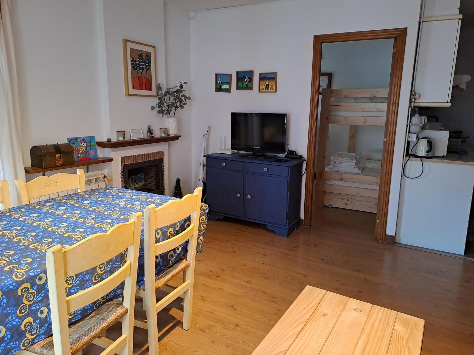 Casa Bihotz - Bonito Y Centrico Apartamento Con Garaje En Sallent Sallent De Gallego Luaran gambar